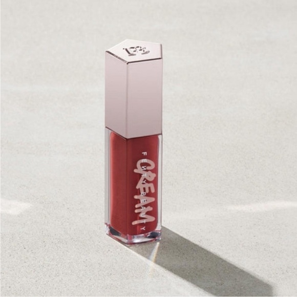 Fenty Beauty - GLOSS BOMB CREAM COLOR DRIP LIP CREAM - fruit snackz